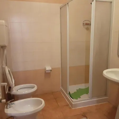 بيت ضيافة Locazione Menini *